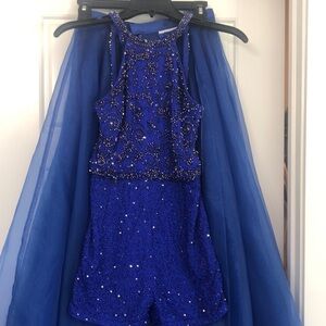 Ashley Lauren fun fashion! Size 14 altered to a size 12